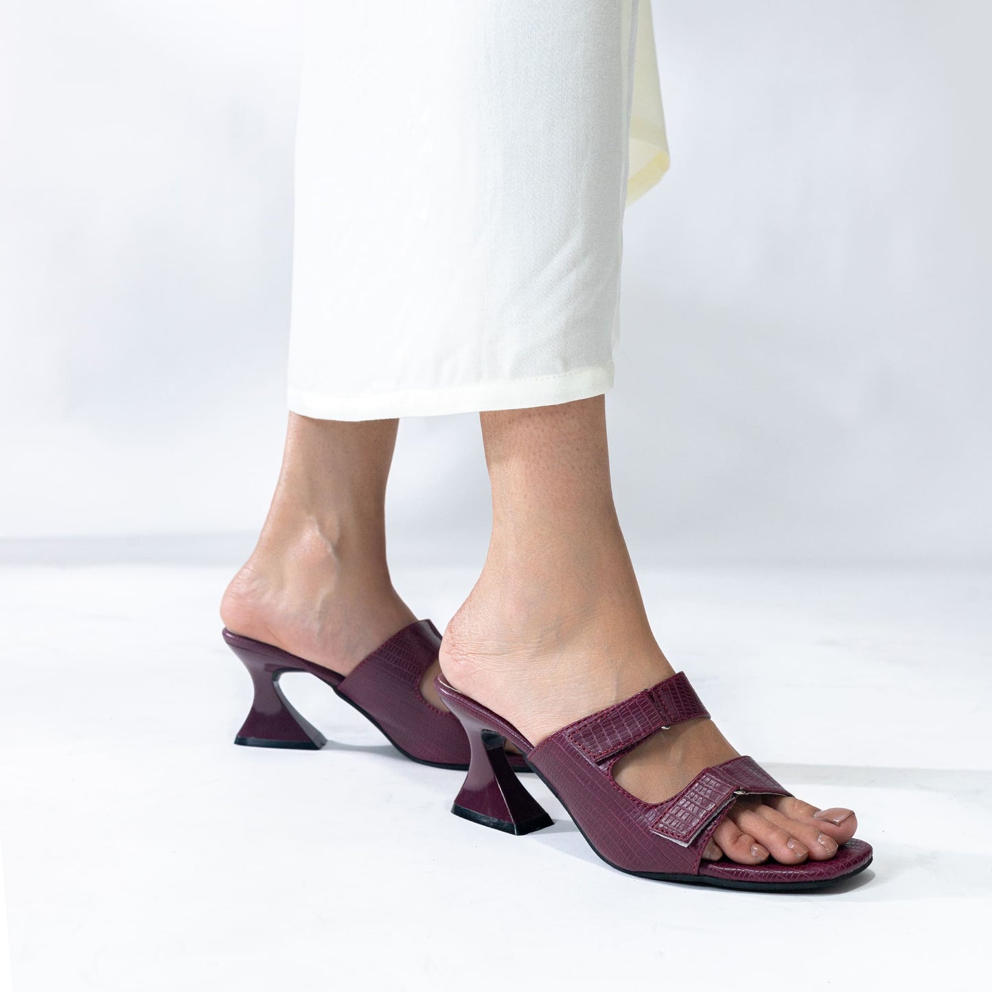 Subra Heel - Plum